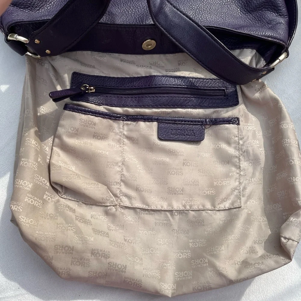 Michael Kors Purple Leather Shoulder Bag